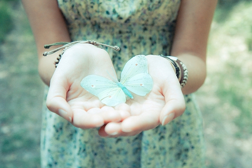 女孩子滿月祝福語短句